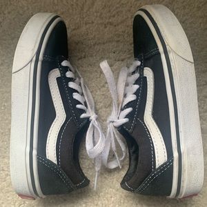 Vans Ward Off The Wall Boys Black/White Shoes~size 12 Y